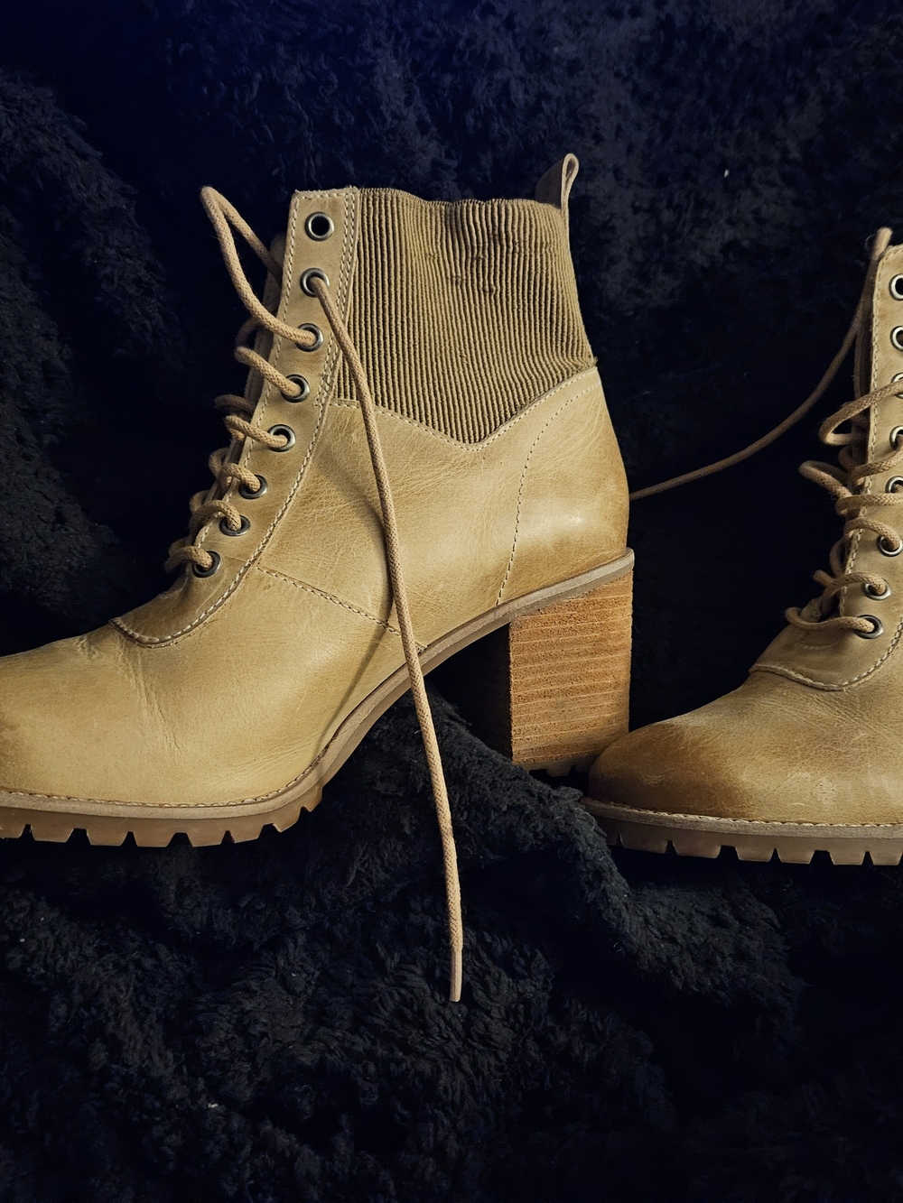 Matisse Women's Booties Size 10